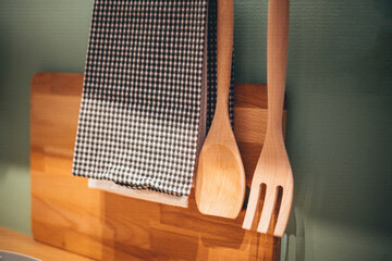 cocina utensilios madera pala cuchara trapo cuadros 
