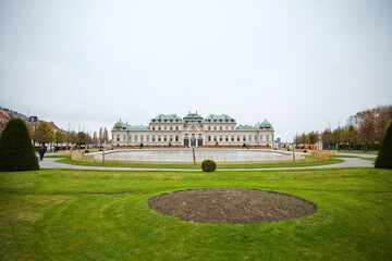 Fototapeta premium Belvedere Palace in Vienna, Austria. 