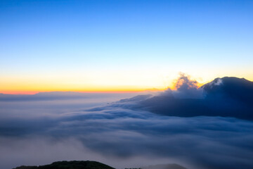 阿蘇　火山　sunrise ebosidake