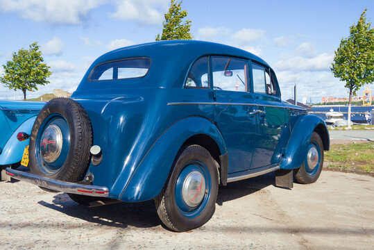 KRONSTADT, RUSSIA - SEPTEMBER 14, 2019: Soviet small-scale retro car Moskvich-401 close-up. Rear View