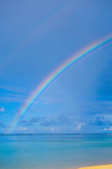 沖縄　虹　海　空