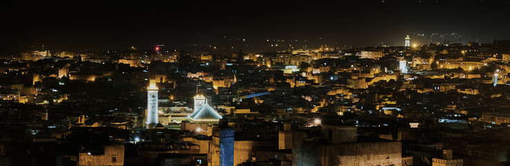 Fototapeta premium Ciudad de marruecos, Fez, turismo por el mercado