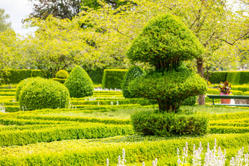 Formschnitt Photos Royalty Free Images Graphics Vectors Videos Adobe Stock