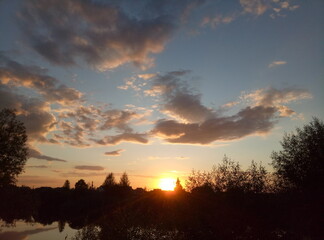 Fototapeta premium Sunset over the lake