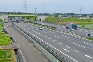 高速道路の風景