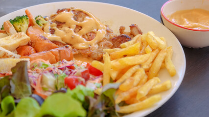 Steak Salad and French fried