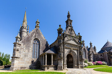 Fototapeta na wymiar parish enclosure of Guimiliau, in Brittany