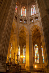 intérieure gothique de la cathédrale Saint-Pierre-et-Saint-Paul de Nantes en Loire Atlantique