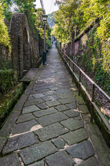 長崎県長崎市　どんどん坂