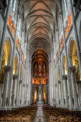 Fototapeta premium intérieure gothique de la cathédrale Saint-Pierre-et-Saint-Paul de Nantes en Loire Atlantique