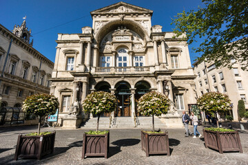Obraz premium teatro de la Opera, plaza de Horlage, Avignon,Francia, Europa