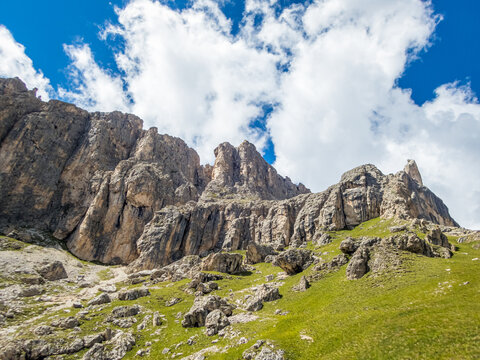Rotwand and Masare via ferrata in the rose garden in the Dolomites