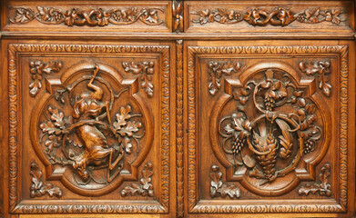 Wood pattern decorative bas-relief on the surface