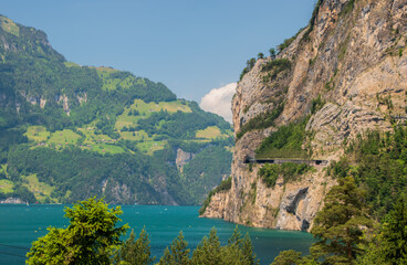 Fototapeta na wymiar Beautiful swiss alpine landscape with lake Lucerne.