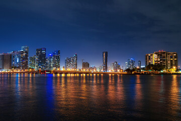 Fototapeta na wymiar Miami skyline. Panoramic view of Miami skyline and coastline.