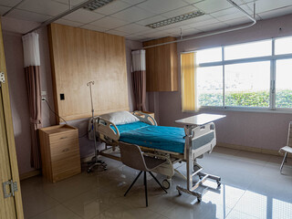 The hospital clinic lab or laboratory in the recovery interior room modern has comfortable beds for the relatives to provide comfort and nurses and doctors to take care of all the time.