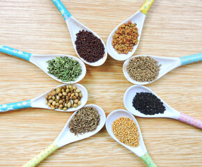 Commonly used whole spices in Indian cuisines. These include seeds of yellow mustard, cumin, nigella, coriander, ajowan caraway, fennel, fenugreek and black mustard