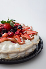 Pavlova de Frutos Rojos