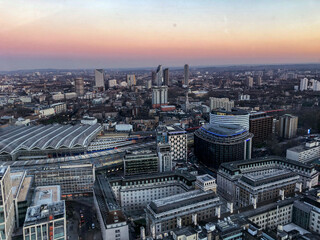 Fototapeta premium sunset city skyline in England
