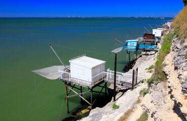 Carrelet dans la baie de Talmont sur Gironde en Nouvelle Aquitaine