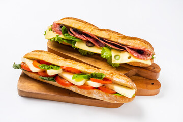 野菜たっぷりサンドウィッチ　 sandwich with plenty of vegetables 