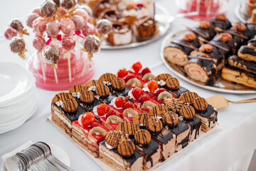 Nachspeisen, Dessert, bestehende Speise