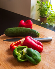 Vegetables on the cutting board.