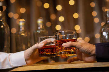 bartender pouring beer