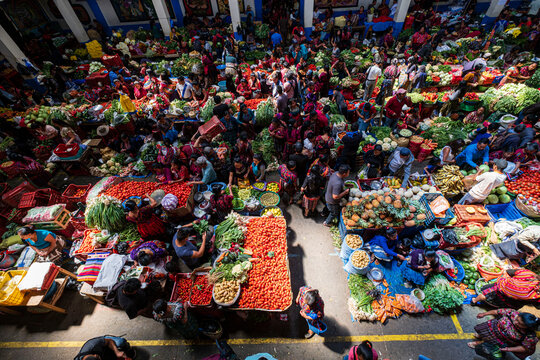 mercado tradicional, Chichicastenango, Quich&eacute;, Guatemala, America Central