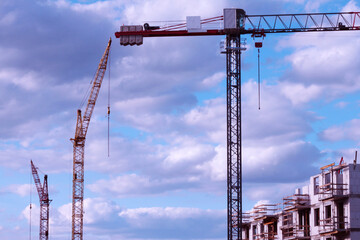 Dźwig na budowie. © Aleksandra