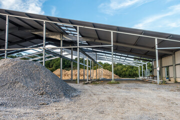 Obraz premium Neubau einer landwirtschaftlichen Lagerhalle