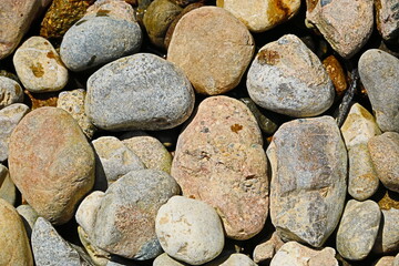 fondo naturaleza con piedras de rio 