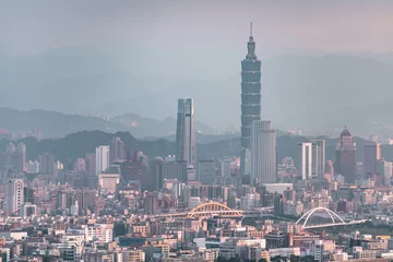 Fotobehang Skyline of taipei city in downtown Taipei, Taiwan. © yaophotograph