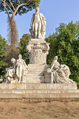 Fototapeta na wymiar Statue of poet Wolfgang Goethe in Rome, Italy