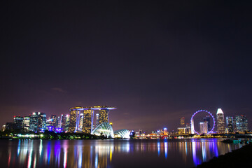 Fototapeta na wymiar Landscape of Singapore night Skyline on Marina Bay
