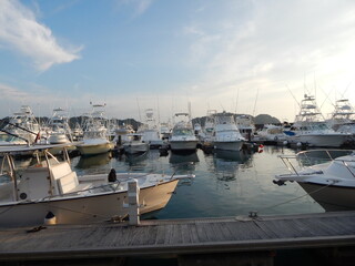 Obraz premium boats in the harbor