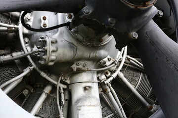 Close up view of propeller aircraft engine