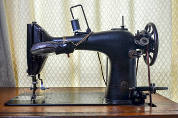 アンティークミシン