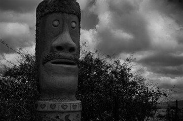 estátua de pedra