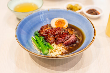 char siew noodles with egg