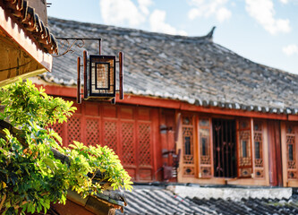 Traditional Chinese street lantern in the Old Town of Lijiang