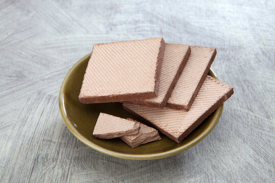catechu brick used in tobacco, paan and paan masala industry in Indian Subcontinent.