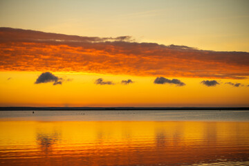 Fototapeta na wymiar sunrise at lake Müritz