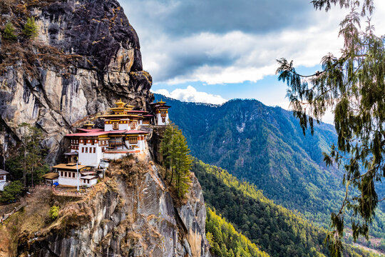 Paro Taktsang (Tiger's Nest), Paro District, Bhutan
