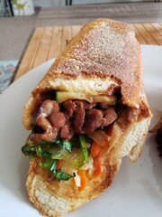 Bahn mi sandwich