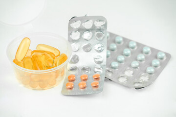 omega 3 fish oil big gel capsules, pills, pharmacy, healthcare, vitamins