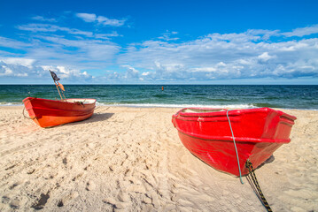 Łodzie rybackie na plaży © HORECA MEDIA