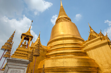 Naklejka premium Phra Siratana Chedi, Wat Phra Kaeo complex, Grand Palace, Bangkok, Thailand