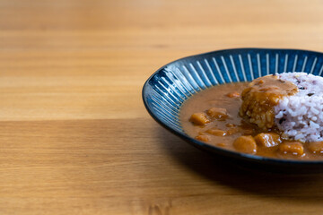 レトルト　カレーライス