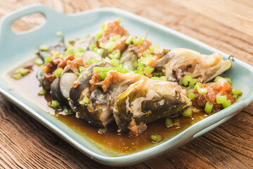 soy sauce steamed yellow bone fish